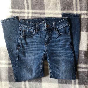 Women’s skinny ankle jeans